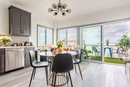 Amazing Ocean View - Luxury Manhattan Beach 1 Bedroom - Parking ภายนอก รูปภาพ